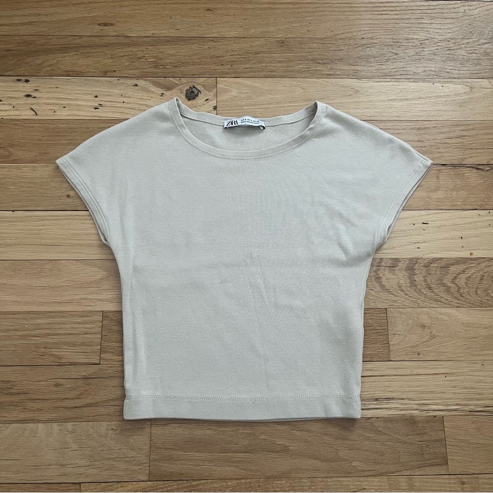 Zara Cream Women's Crop Top